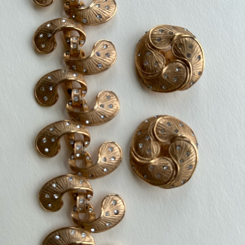 Kramer of New York bracelet and clip earrings. Vintage jewelry with Kramer stamp